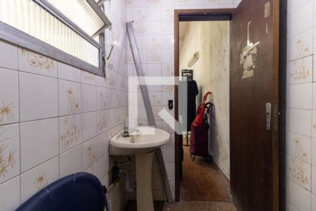 Casa à venda com 167m², 4 quartos e 4 vagasBanheiro do Salão 