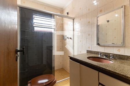 Casa à venda com 167m², 4 quartos e 4 vagasBanheiro Social