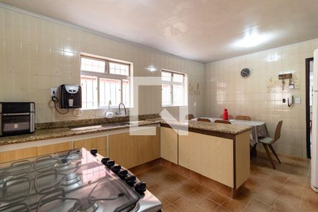 Casa à venda com 167m², 4 quartos e 4 vagasCozinha