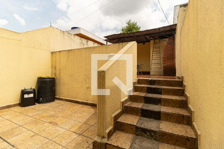 Casa à venda com 167m², 4 quartos e 4 vagasQuintal