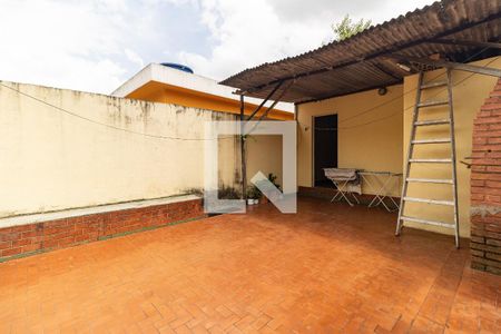 Casa à venda com 167m², 4 quartos e 4 vagasQuintal