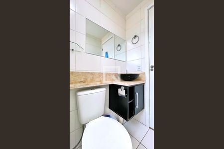Apartamento para alugar com 38m², 2 quartos e 1 vaga Apartamento para alugar com 38m², 2 quartos e 1 vagaBanheiro