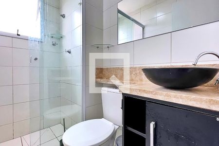 Apartamento para alugar com 38m², 2 quartos e 1 vaga Apartamento para alugar com 38m², 2 quartos e 1 vagaBanheiro