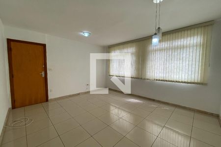 Sala de apartamento para alugar com 3 quartos, 115m² em Calafate, Belo Horizonte