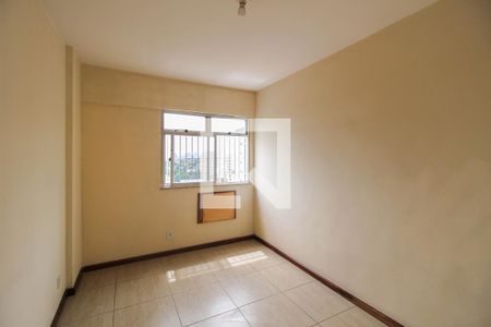 Quarto 1 de apartamento para alugar com 2 quartos, 61m² em Comendador Soares, Nova Iguaçu