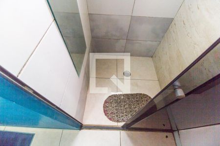 Apartamento para alugar com 75m², 2 quartos e 1 vaga Apartamento para alugar com 75m², 2 quartos e 1 vagaDetalhe do banheiro