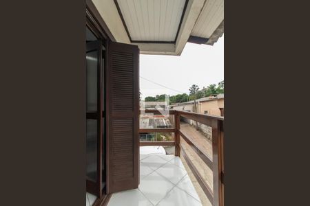 Varanda do Quarto 1 de casa para alugar com 3 quartos, 326m² em Campo Novo, Porto Alegre
