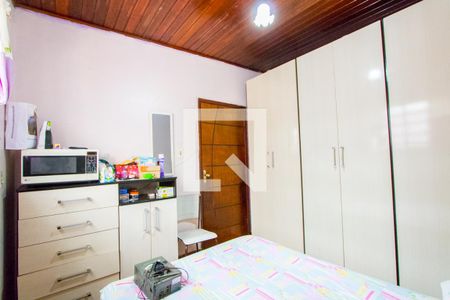 Quarto 2 de casa à venda com 2 quartos, 125m² em Parque Industriário, Santo André