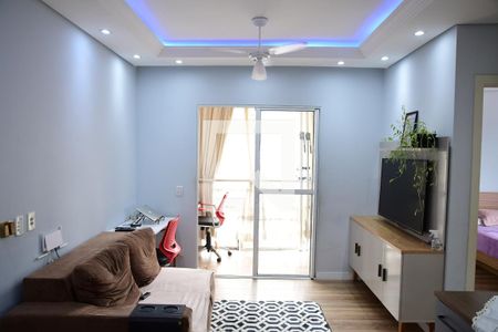 Sala de apartamento para alugar com 2 quartos, 50m² em Bairro Jardim Nossa Senhora das Graças, Cotia