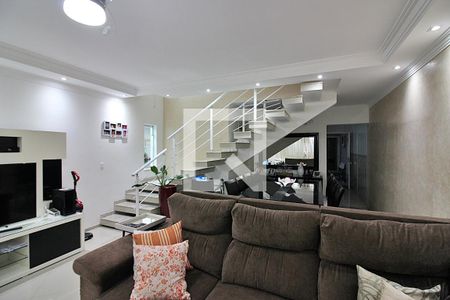 Casa para alugar com 248m², 3 quartos e 3 vagasSala