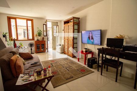 Sala de casa à venda com 3 quartos, 140m² em Vila Isabel, Rio de Janeiro