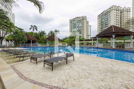 Apartamento para alugar com 136m², 1 quarto e 2 vagas Apartamento para alugar com 136m², 1 quarto e 2 vagasÁrea Comum Piscina