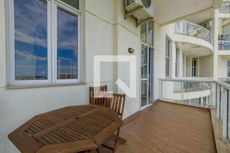 Apartamento para alugar com 136m², 1 quarto e 2 vagas Apartamento para alugar com 136m², 1 quarto e 2 vagasVaranda Suíte