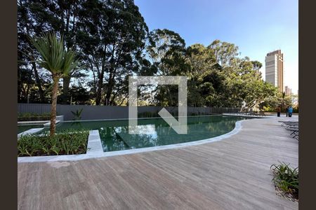 Apartamento para alugar com 150m², 3 quartos e 3 vagasÁrea comum - Piscina