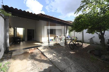 Casa para alugar com 3 quartos, 70m² em Residencial Eli Forte Extensao, Goiânia