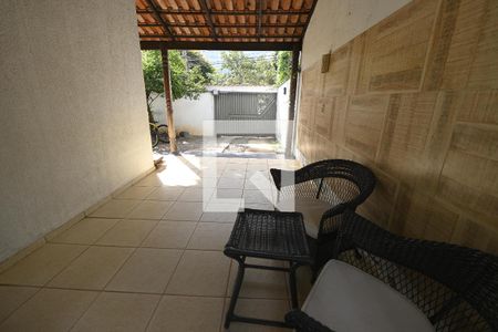 Casa para alugar com 3 quartos, 70m² em Residencial Eli Forte Extensao, Goiânia