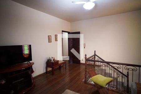 Casa à venda com 398m², 4 quartos e 5 vagas Casa à venda com 398m², 4 quartos e 5 vagasSala 4