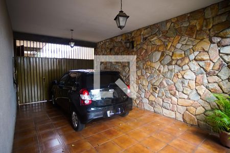 Casa à venda com 398m², 4 quartos e 5 vagas Casa à venda com 398m², 4 quartos e 5 vagasGaragem