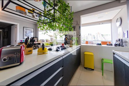 Apartamento à venda com 82m², 2 quartos e 2 vagas Apartamento à venda com 82m², 2 quartos e 2 vagasCozinha