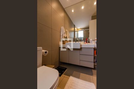 Apartamento à venda com 82m², 2 quartos e 2 vagas Apartamento à venda com 82m², 2 quartos e 2 vagasBanheiro suíte