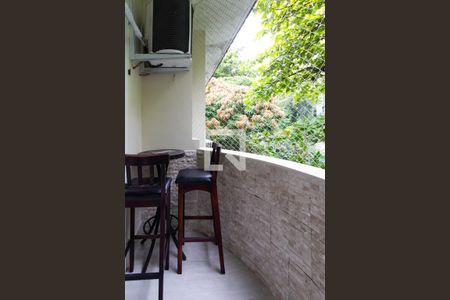 Apartamento para alugar com 40m², 1 quarto e 1 vagaDetalhe da varanda da suíte