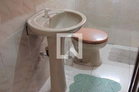 Casa à venda com 155m², 3 quartos e 1 vaga Casa à venda com 155m², 3 quartos e 1 vagaBanheiro