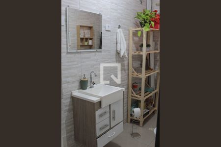 Casa à venda com 155m², 3 quartos e 1 vaga Casa à venda com 155m², 3 quartos e 1 vagaLavabo