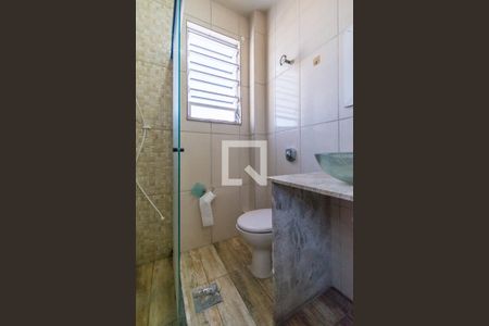 Banheiro de apartamento para alugar com 1 quarto, 54m² em Penha, Rio de Janeiro
