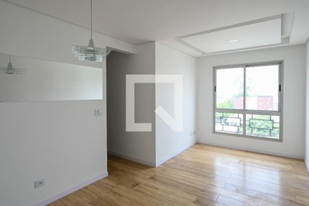 Sala de apartamento para alugar com 3 quartos, 75m² em Jardim Maria Estela, São Paulo