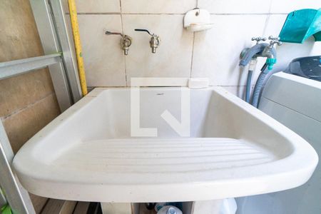 Casa à venda com 200m², 3 quartos e 4 vagasLavanderia Detalhe