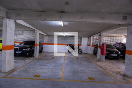 Apartamento para alugar com 42m², 2 quartos e 1 vaga Apartamento para alugar com 42m², 2 quartos e 1 vagaGaragem