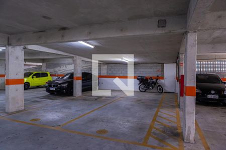 Apartamento para alugar com 42m², 2 quartos e 1 vaga Apartamento para alugar com 42m², 2 quartos e 1 vagaGaragem