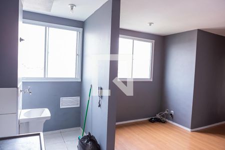 Cozinha de apartamento para alugar com 2 quartos, 42m² em Vila Nhocune, São Paulo