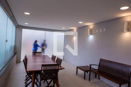 Apartamento para alugar com 42m², 2 quartos e 1 vaga Apartamento para alugar com 42m², 2 quartos e 1 vagaÁrea comum - Churrasqueira