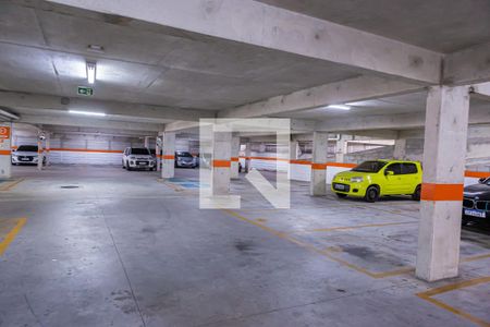 Apartamento para alugar com 42m², 2 quartos e 1 vaga Apartamento para alugar com 42m², 2 quartos e 1 vagaGaragem