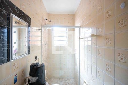 Casa à venda com 180m², 3 quartos e 2 vagasBanheiro da Suíte