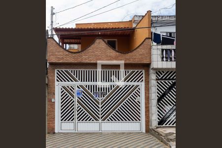 Casa à venda com 180m², 3 quartos e 2 vagasFachada