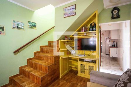 Sala de TV de casa à venda com 3 quartos, 180m² em Piraporinha, Diadema