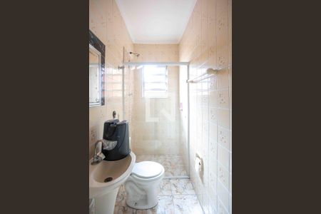 Casa à venda com 180m², 3 quartos e 2 vagasBanheiro da Suíte