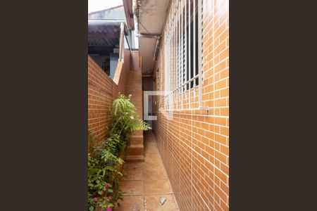 Casa à venda com 180m², 3 quartos e 2 vagasCorredor