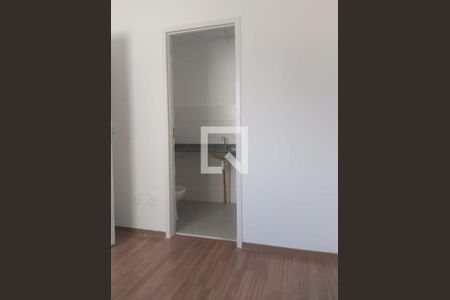 Banheiro de apartamento à venda com 3 quartos, 67m² em Palmeiras, Belo Horizonte