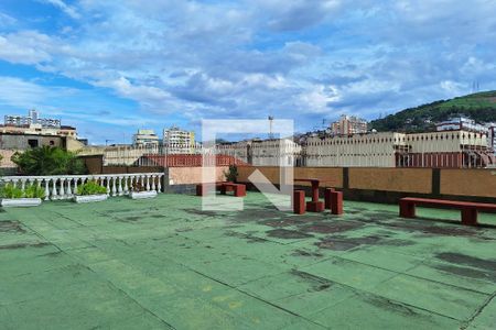 Apartamento à venda com 70m², 2 quartos e 1 vagaÁrea comum - Playground