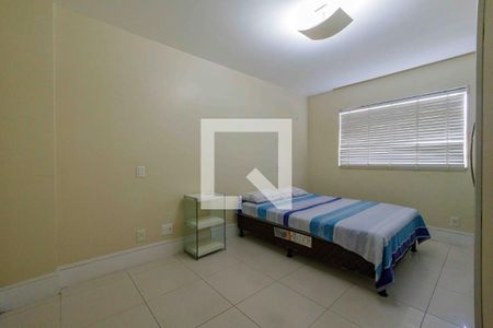 Casa de condomínio para alugar com 500m², 4 quartos e 3 vagas Casa de condomínio para alugar com 500m², 4 quartos e 3 vagasSuíte 3