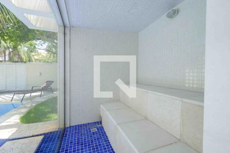 Casa de condomínio para alugar com 500m², 4 quartos e 3 vagas Casa de condomínio para alugar com 500m², 4 quartos e 3 vagasSauna