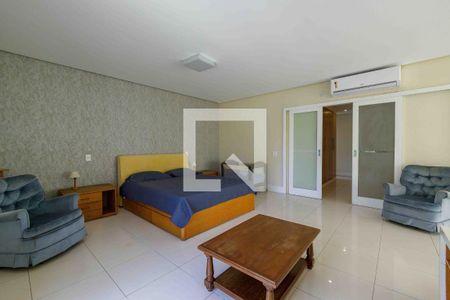 Casa de condomínio para alugar com 500m², 4 quartos e 3 vagas Casa de condomínio para alugar com 500m², 4 quartos e 3 vagasSuíte 1