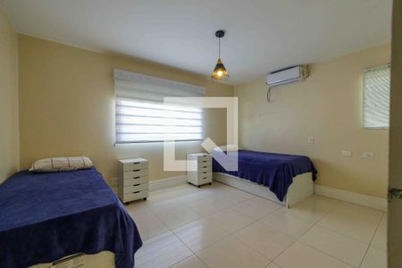 Casa de condomínio para alugar com 500m², 4 quartos e 3 vagas Casa de condomínio para alugar com 500m², 4 quartos e 3 vagasSuíte 2