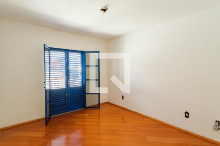 Suíte de casa para alugar com 3 quartos, 299m² em Vila Aricanduva, São Paulo
