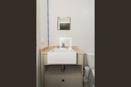 Apartamento à venda com 59m², 2 quartos e 2 vagasBanheiro da Suíte