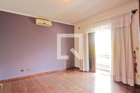 Casa à venda com 660m², 4 quartos e 8 vagasQuarto 1