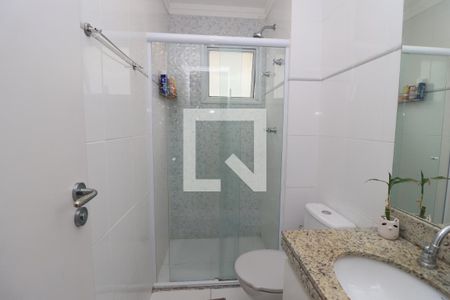 Apartamento à venda com 83m², 3 quartos e 2 vagasBanheiro da Suíte